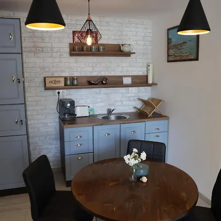 Dimant Apartment *